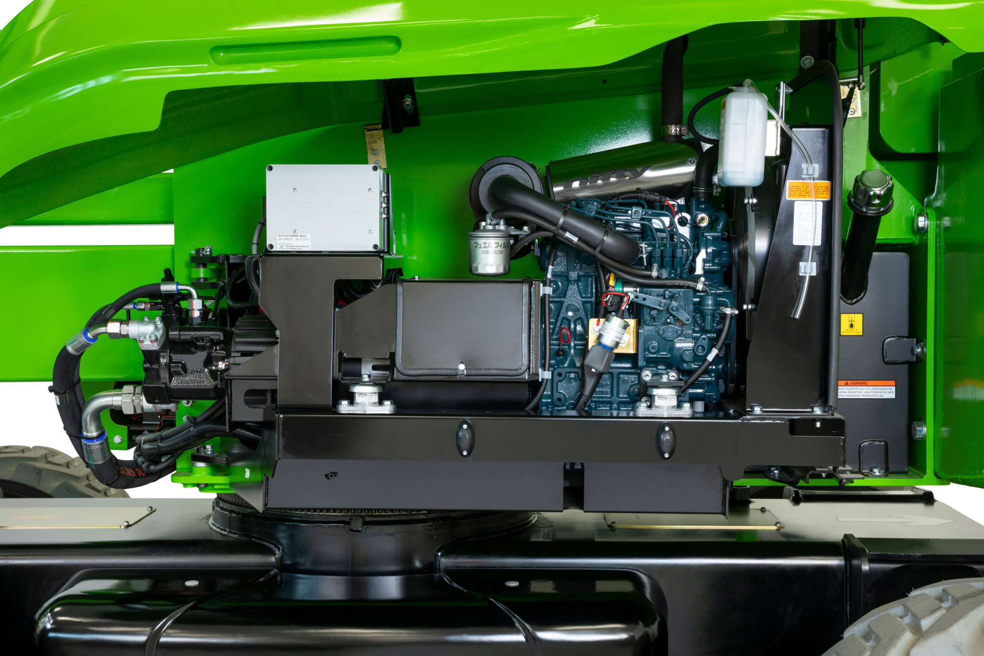 hr28-4x4-hybrid-engine-scaled.jpg