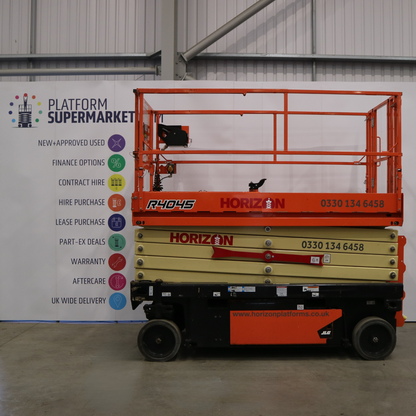 jlg-r4045-side-1430.png
