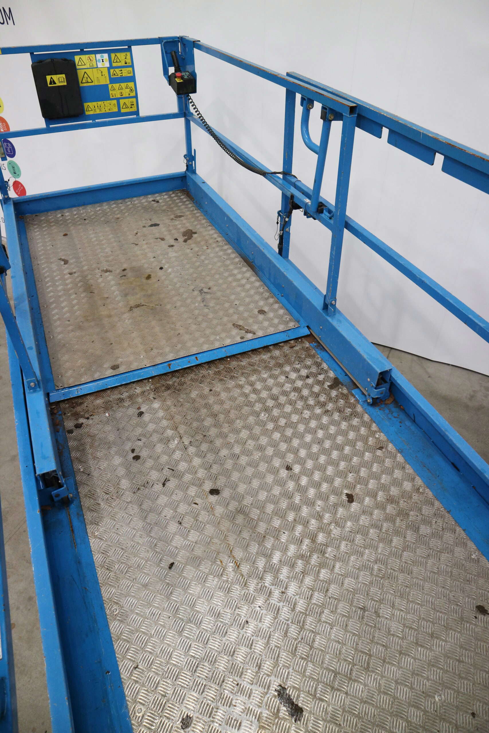 2023-genie-gs3369-gs69m-1050-14-scaled.jpg